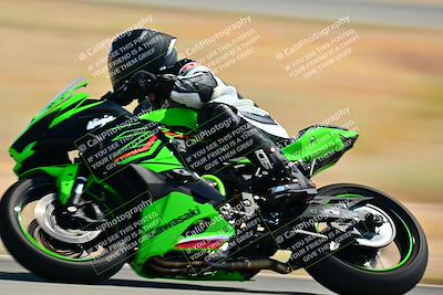 media/May-31-2025-Classic Track Day (Sat) [[da23ab3028]]/Group A/Session 2 (Turns 1 and 3)/